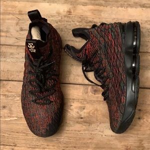Nike LeBron 15 Limited BHM Mens Size 8